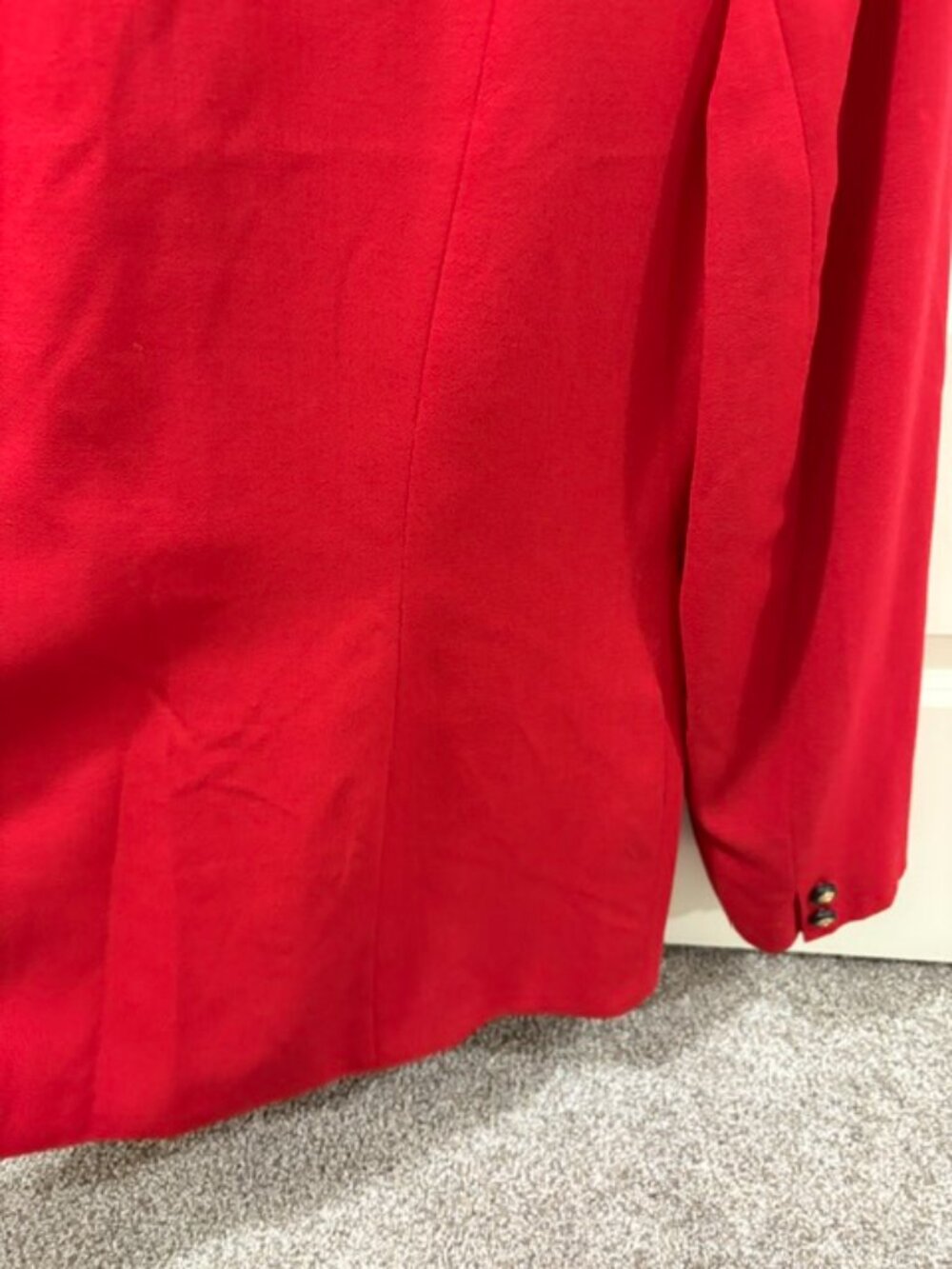 Beautiful Red Wool Blazer - Picture 5 of 9